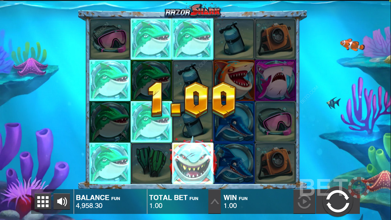 Utilisez le symbole Wild pour créer des gains dans la machine à sous Razor Shark.