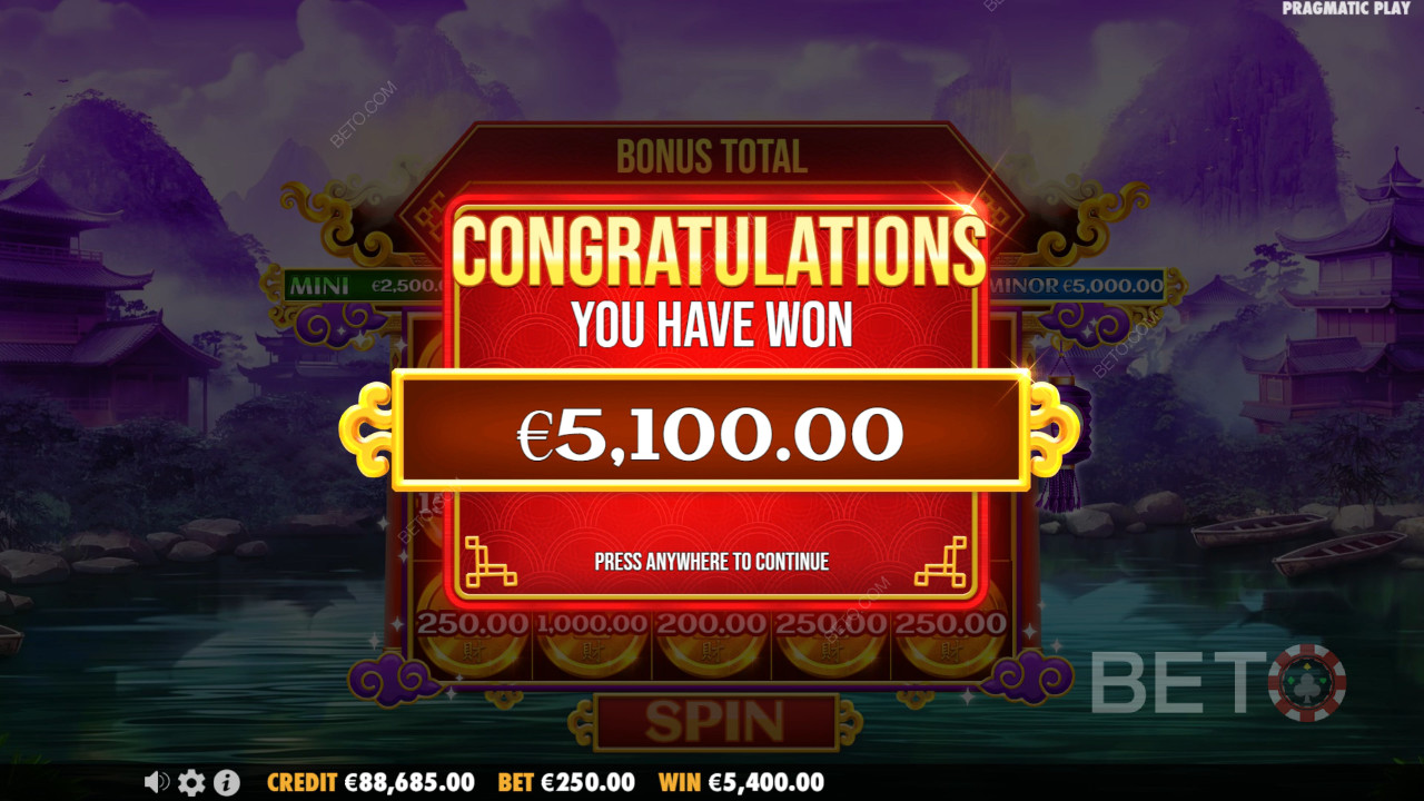 Gagnez 10 000 fois votre mise dans la machine à sous vidéo Les coffres de Cai Shen!