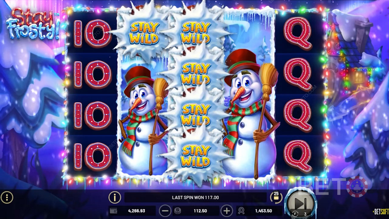 Une large grille de jeu dans Stay Frosty! avec 5 rouleaux et 4 rangées.