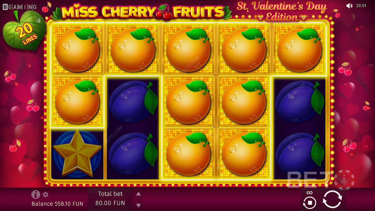 De nombreux symboles orange sur la machine à sous Miss Cherry Fruits.